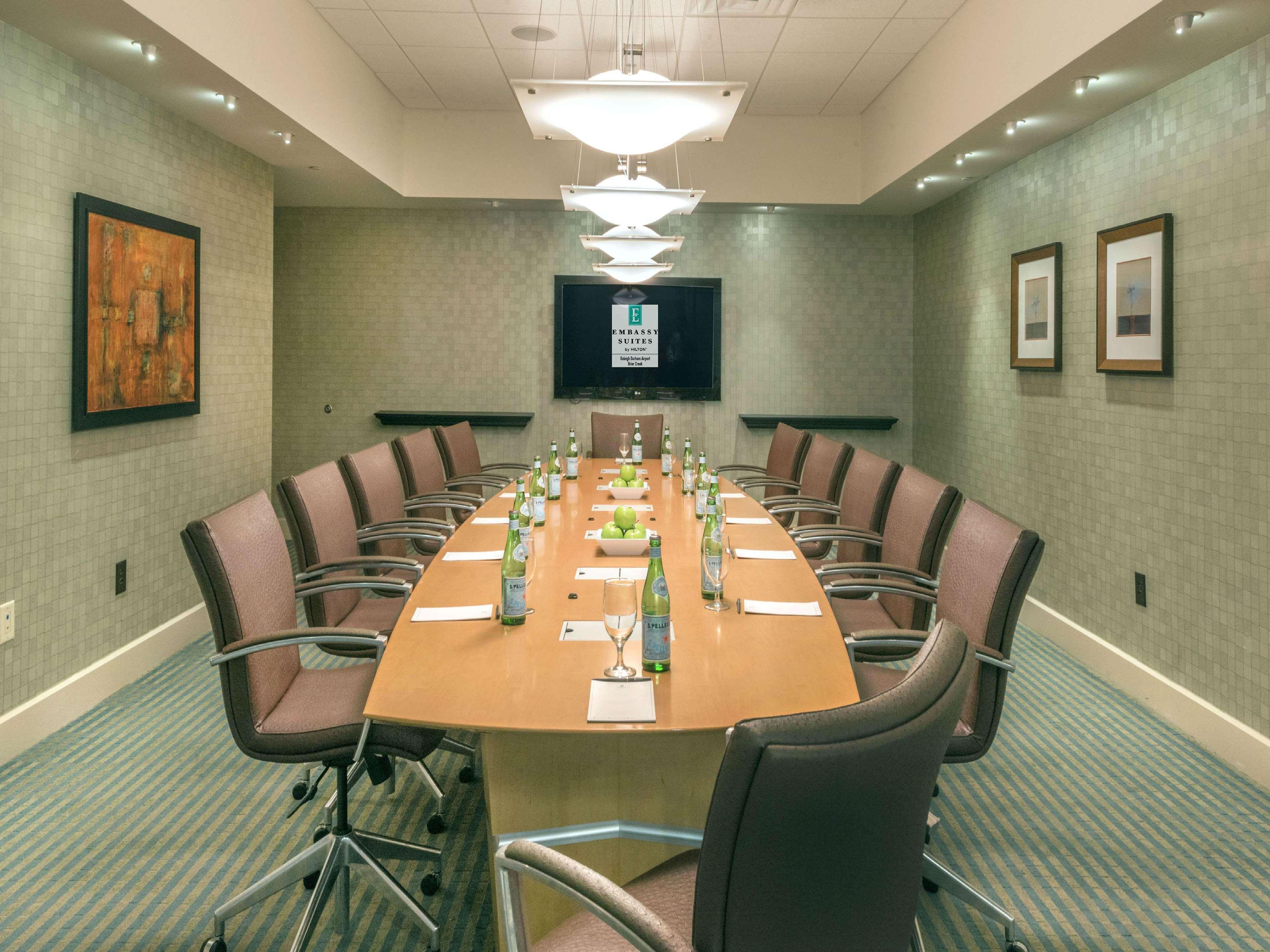 Embassy Suites By Hilton Raleigh Durham Airport Brier Creek Eksteriør billede