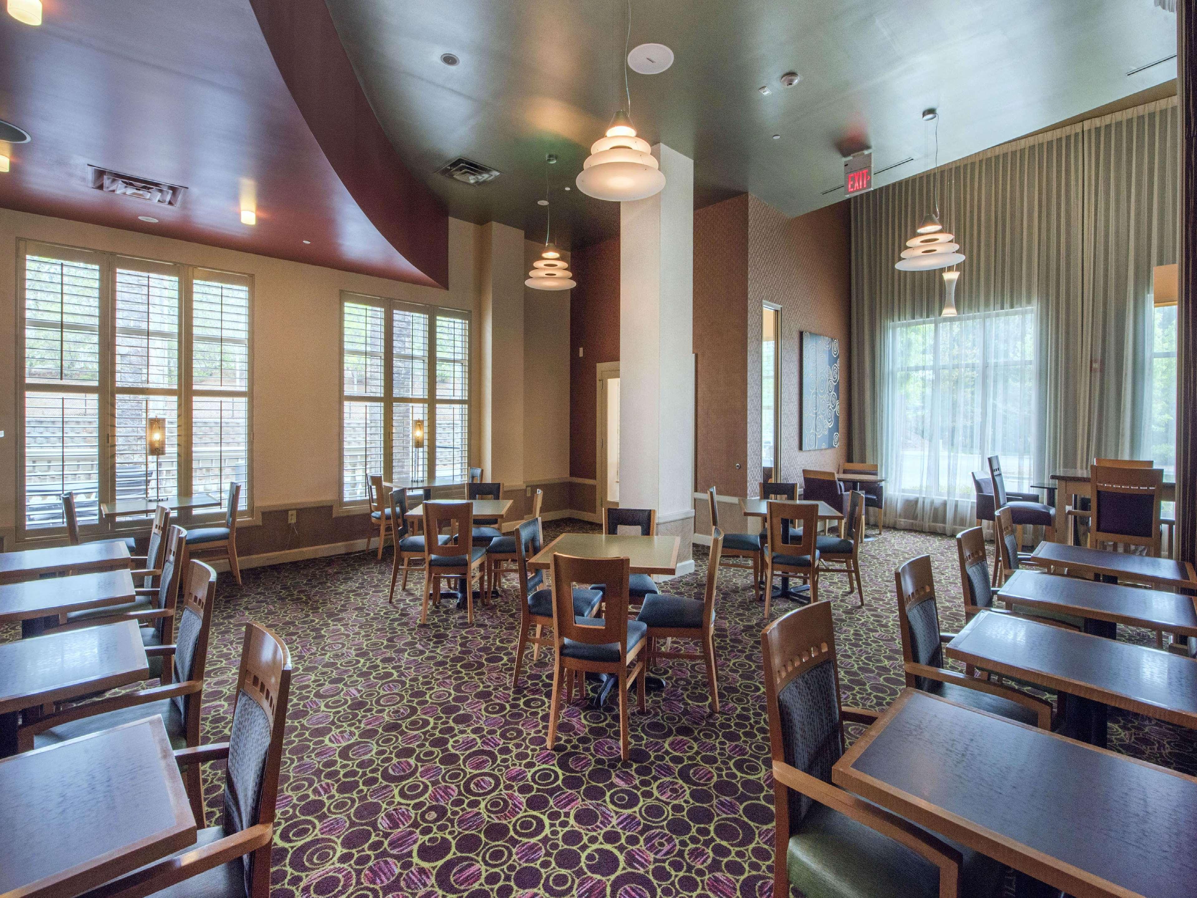 Embassy Suites By Hilton Raleigh Durham Airport Brier Creek Eksteriør billede