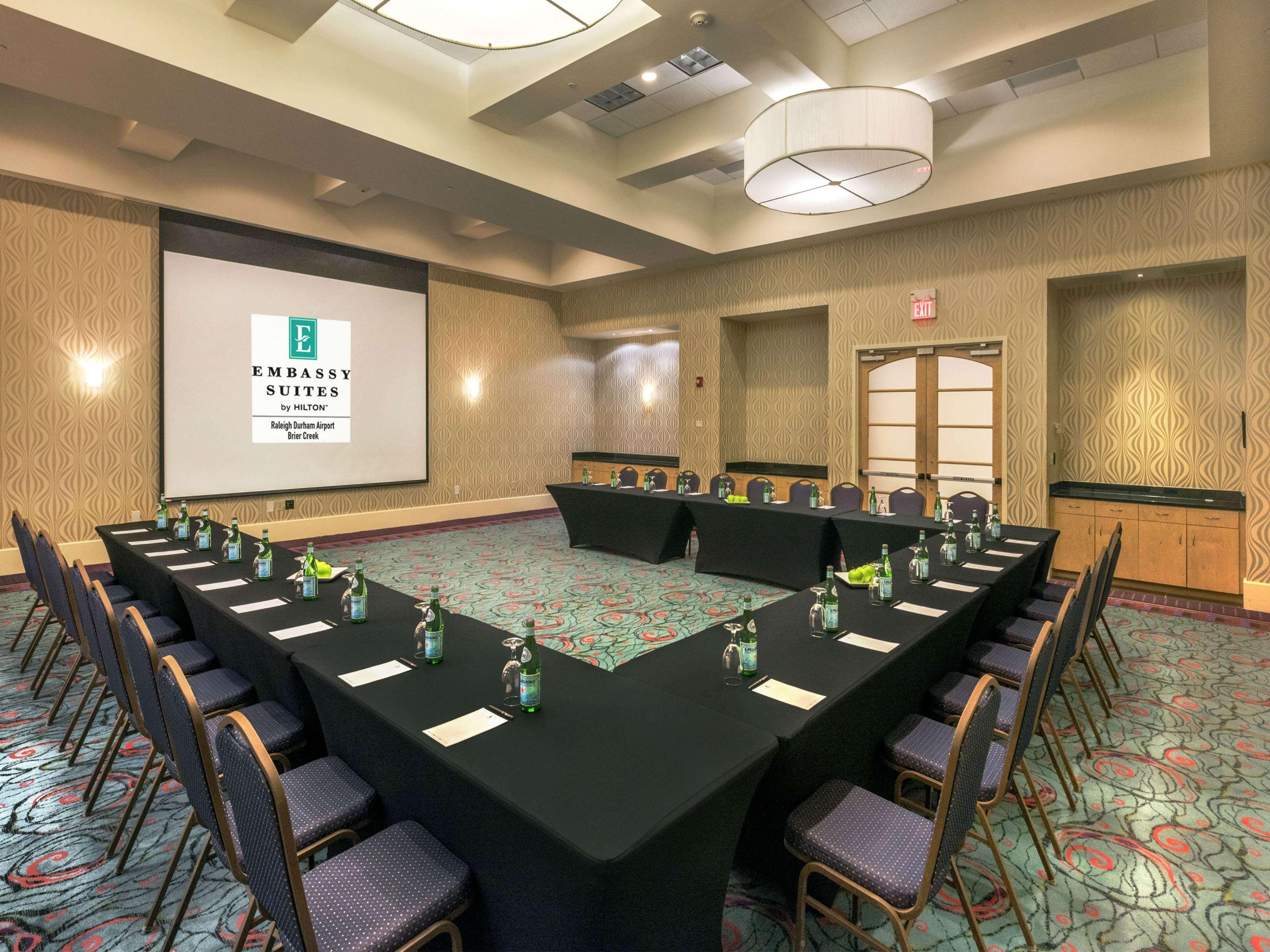 Embassy Suites By Hilton Raleigh Durham Airport Brier Creek Eksteriør billede