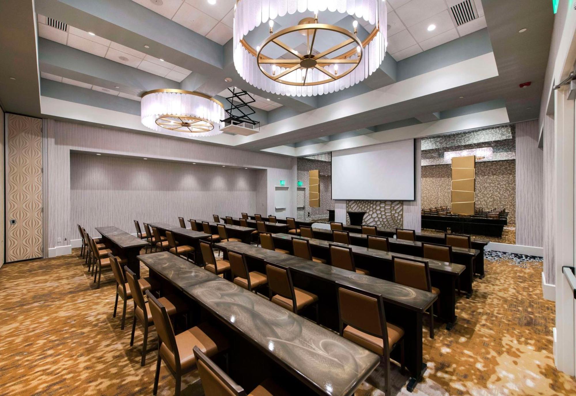 Embassy Suites By Hilton Raleigh Durham Airport Brier Creek Eksteriør billede
