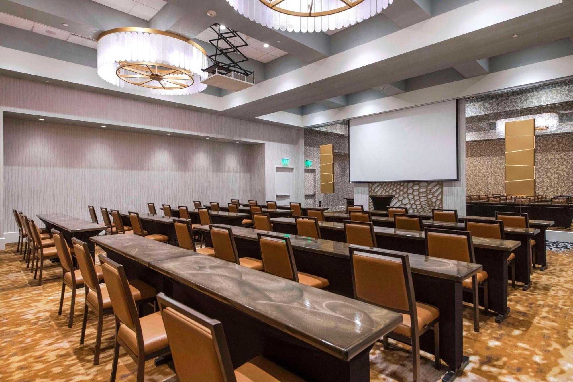 Embassy Suites By Hilton Raleigh Durham Airport Brier Creek Eksteriør billede