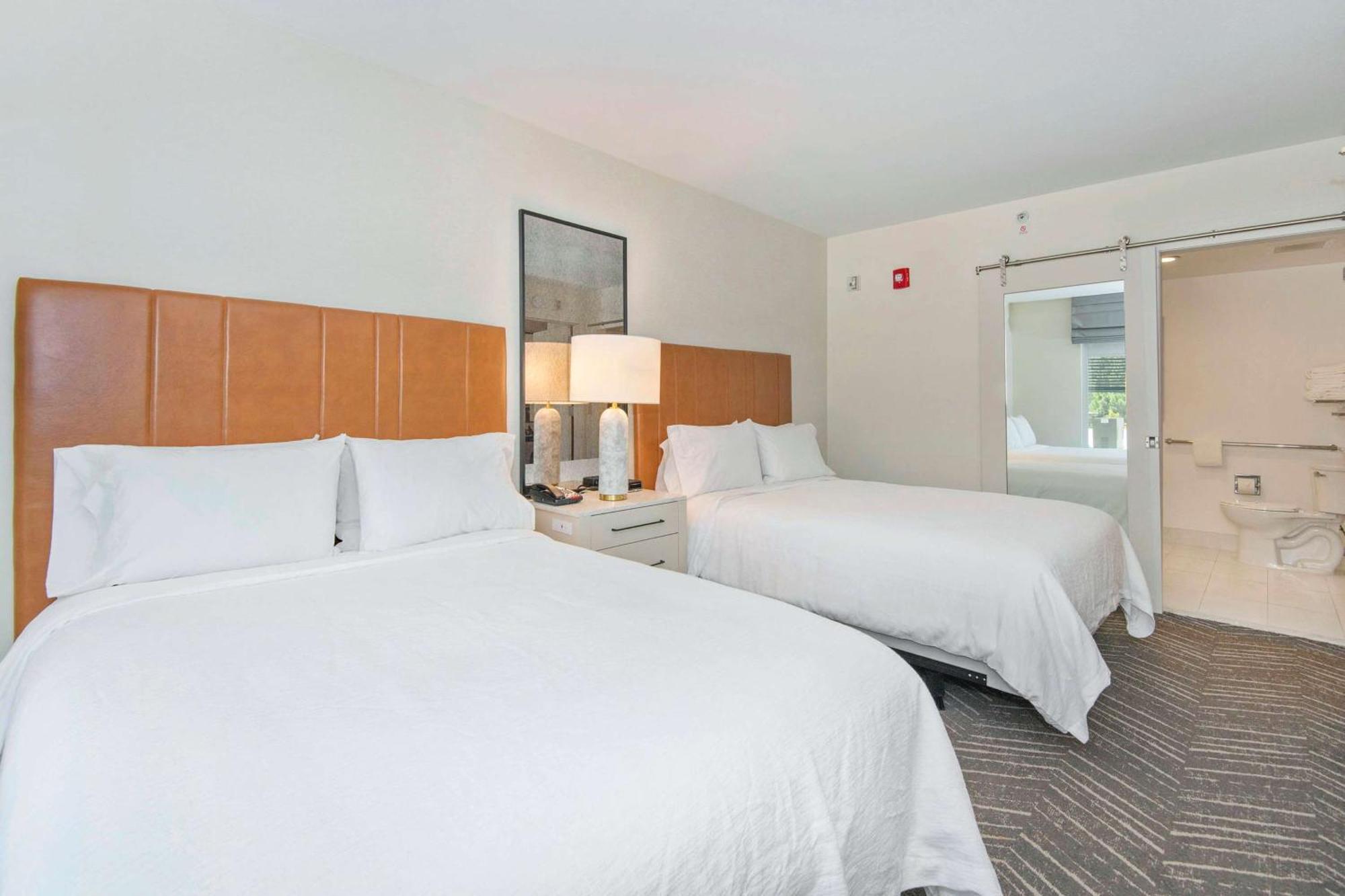 Embassy Suites By Hilton Raleigh Durham Airport Brier Creek Eksteriør billede