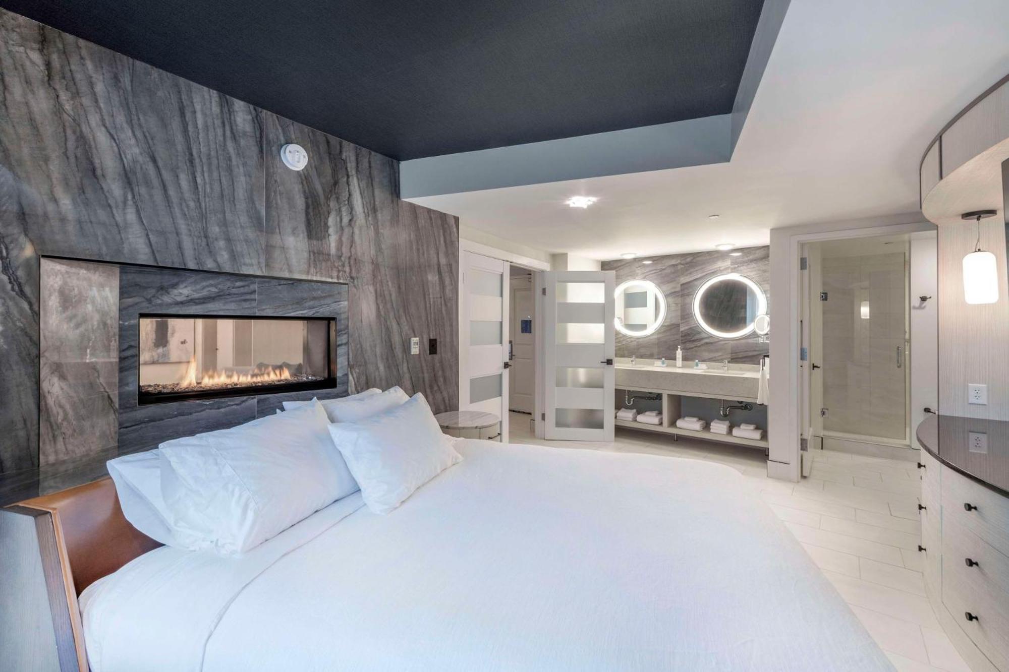 Embassy Suites By Hilton Raleigh Durham Airport Brier Creek Eksteriør billede